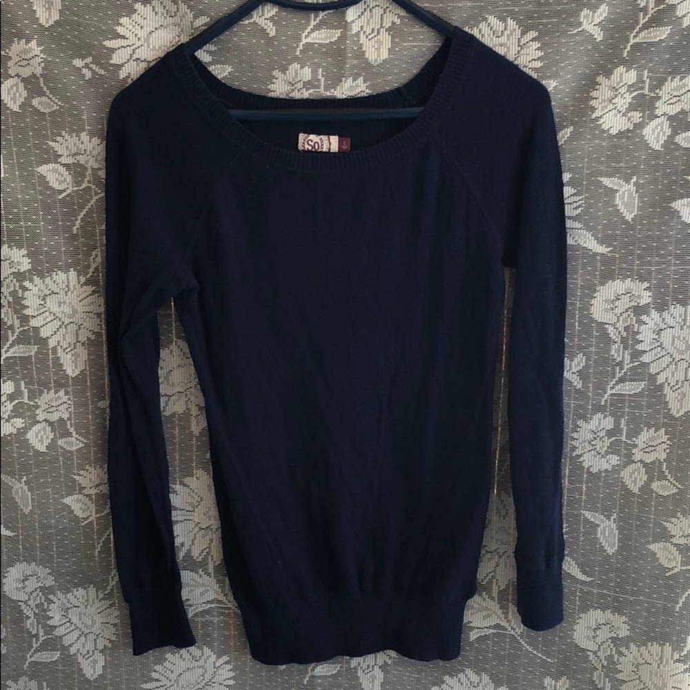 Light Sweater